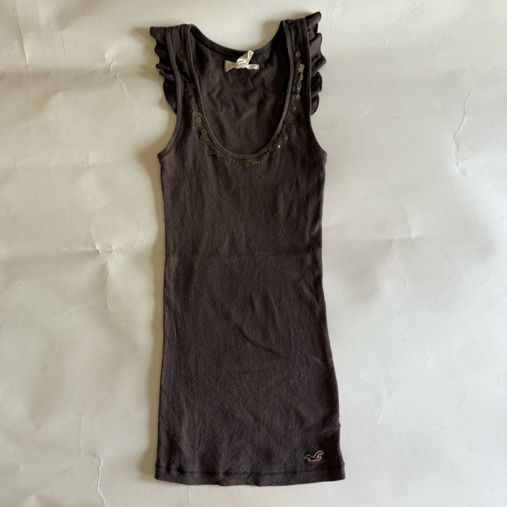 Women's Black Ruffle Sleeve Top